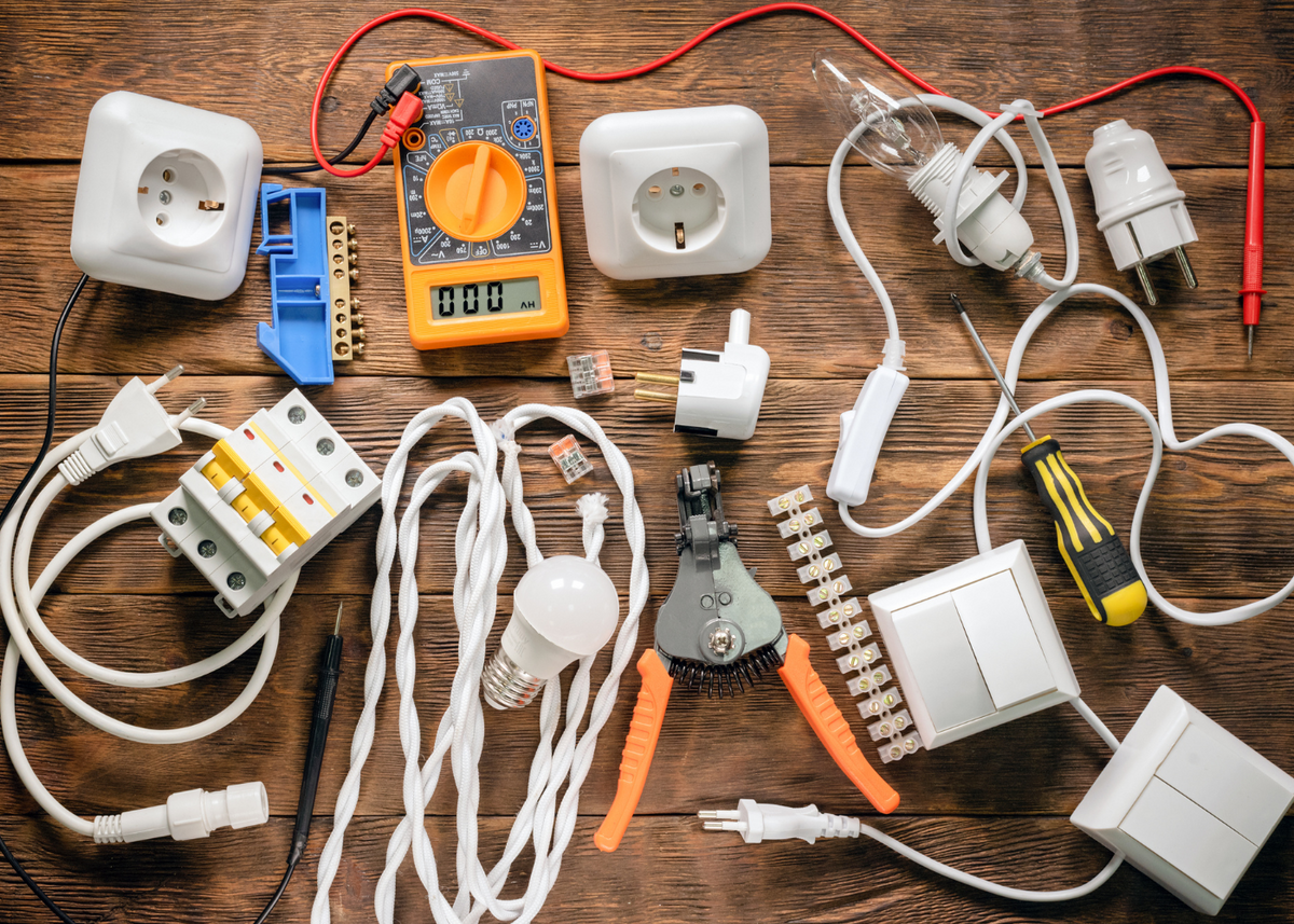 Adapter Common Electrical Problems Troubleshooting Common Electrical Problems at Home | Ferrules Direct